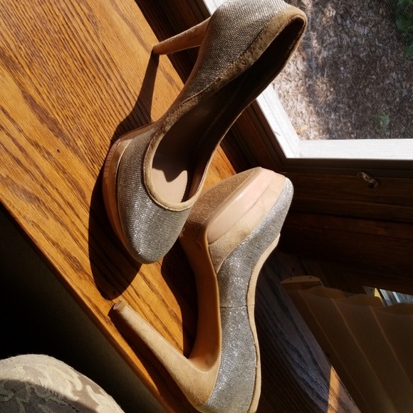 Jessica Simpson size 8 heels - Picture 1 of 3